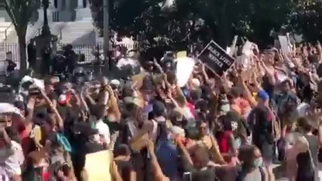 BLM & Antifa Riots 2020 - 2020-05-30-21-17-35-DC-protest.mp4