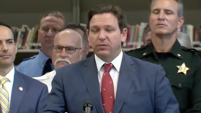 Gov. DeSantis Destroys the Woke Democrat/Pfizer/Fauci Narrative