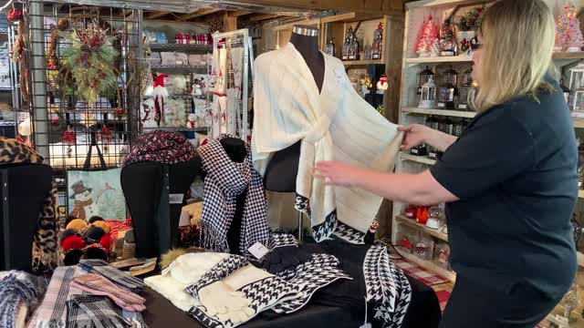 Opportunities Show Room - Video 34 - Fashion by Mirabeau Accessories - Part 1