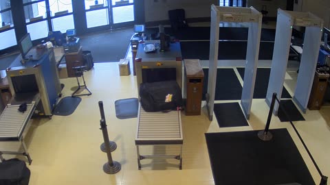 7134CVCULNScreeningLane3_2021-01-06_13h01min52s393ms.mp4