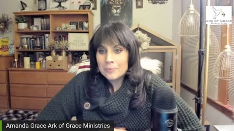 READ THE BIBLE with Amanda Grace: A RIGHT NOW TEACHING; THE TALE OF TWO KINGS: ADONIJAH AND SOLOMON