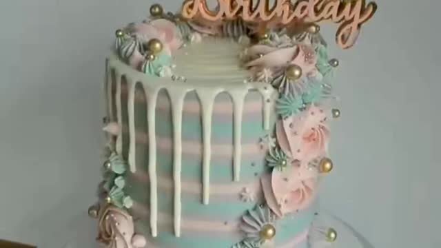Unique cake decorating technique