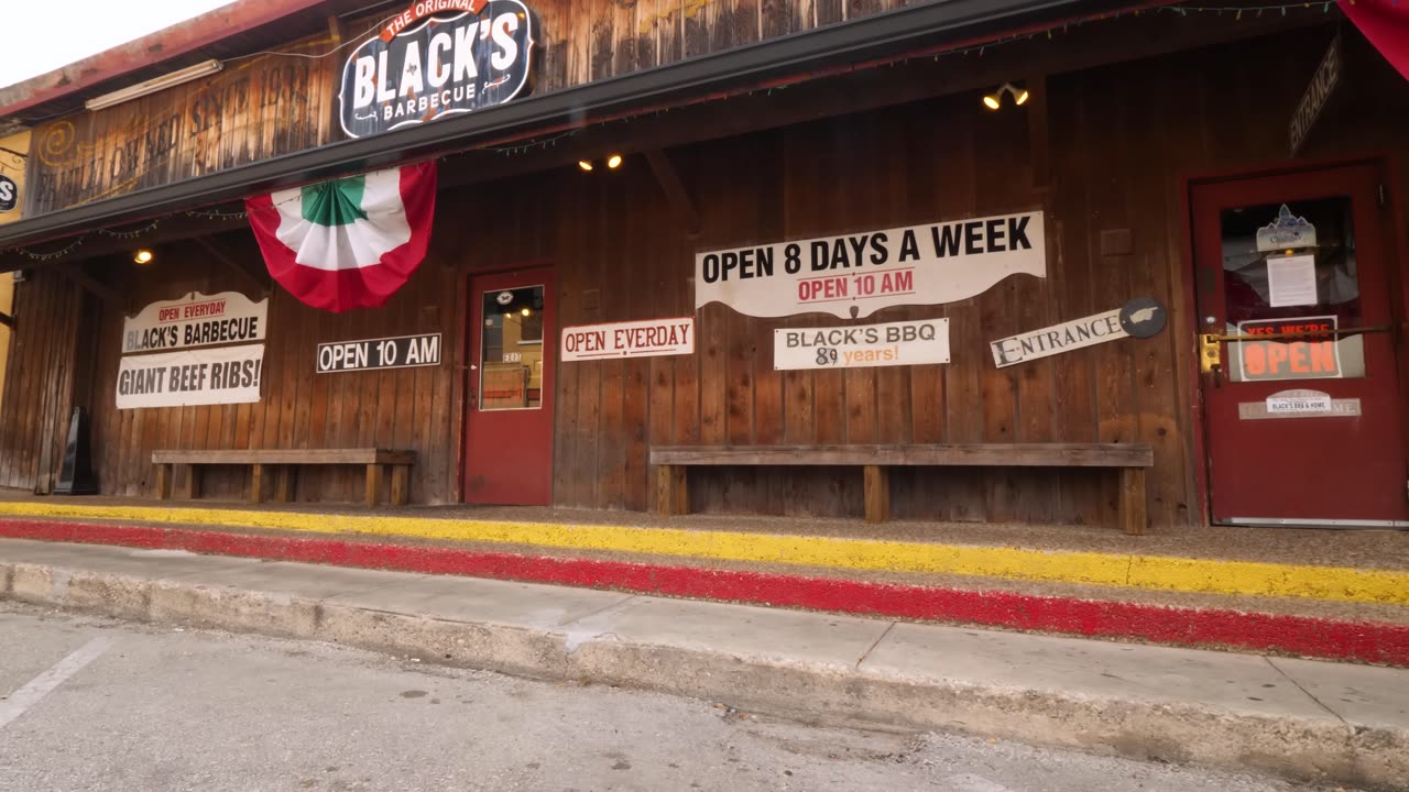 Dino-Sized Brisket in TEXAS!! Best American Food BBQ!!