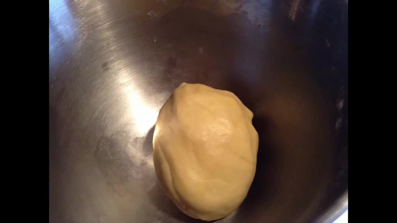 QUICK AND EASY SHORTCRUST PASTRY RECIPE - RECETTE DE LA PÂTE BRISEE SUCREE FACILE ET RAPIDE