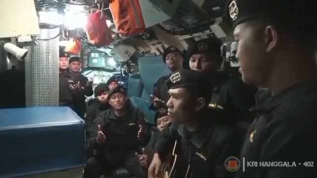 Indonesian submarine sailors last song before death