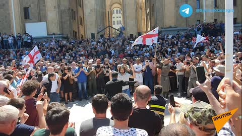 Celebrations Outside Georgian Parliament after Pride Rally Cancelled