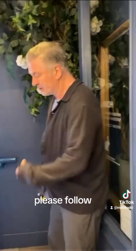 Alec Baldwin