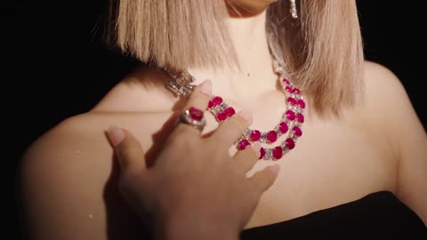 Bvlgari Colors Seoul Exhibition Lisa