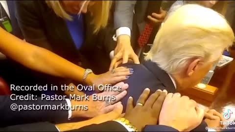 Prayer in the White House with TRUMP