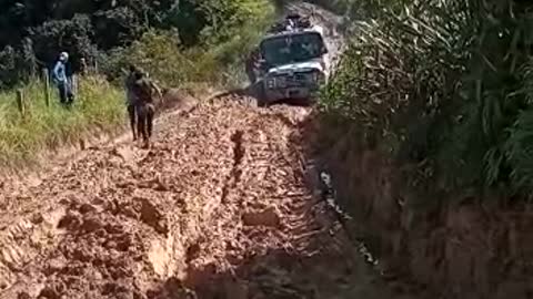 Trocha vereda Arales