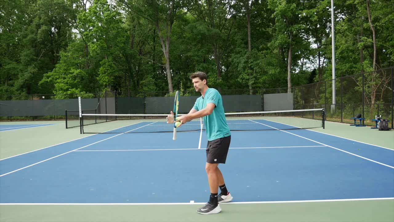 How to Hit the Perfect One Handed Back Hand all the Time-Tennis