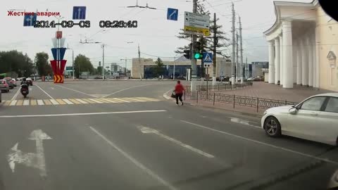 Crazy Russian pedestrians