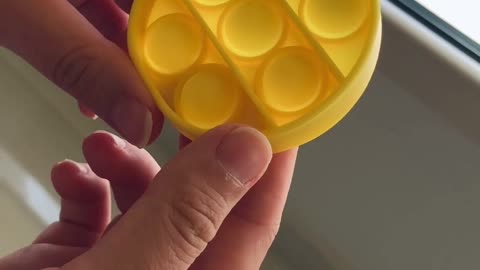 Pop It Fidget Keychain with Popping Sound