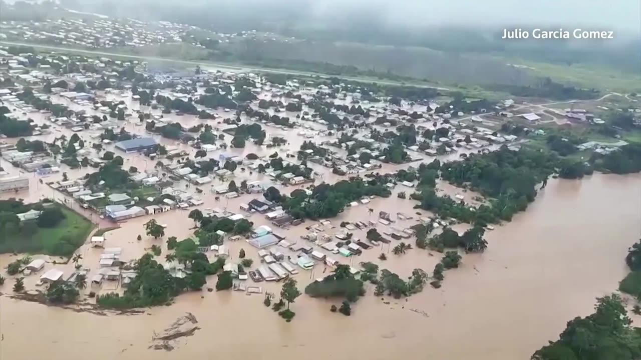 Extreme rainfall damages homes in Peru's Amazon