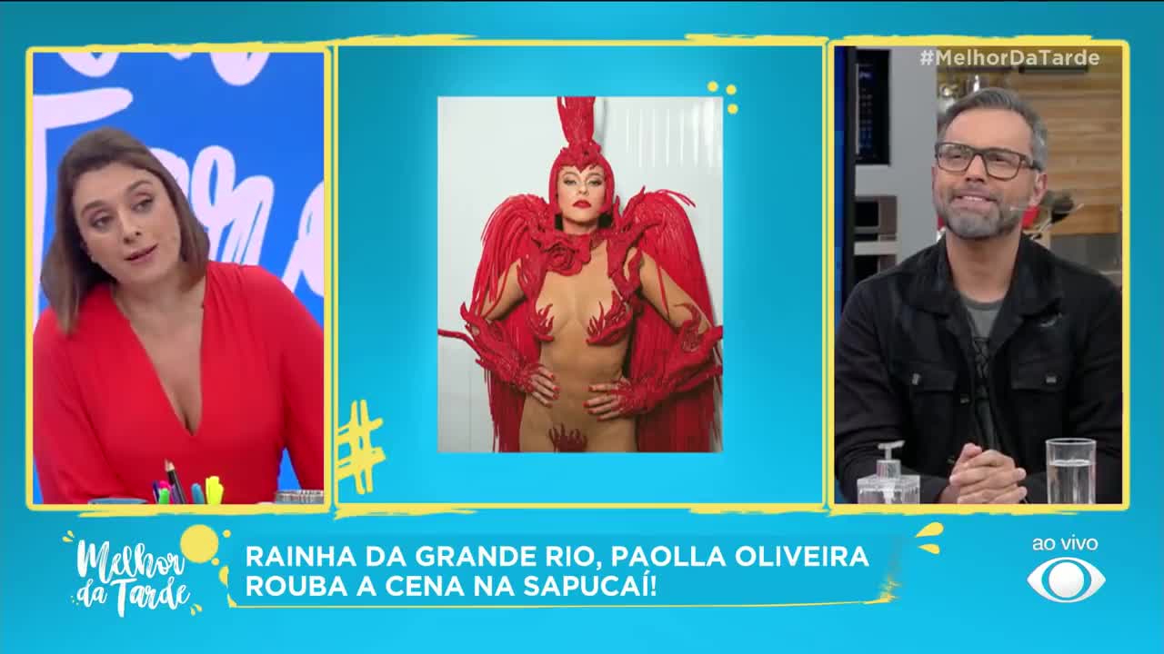Carnaval: Paolla Oliveira rouba a cena em desfile | MELHOR DA TARDE