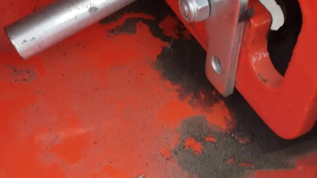 2021 CIMC Container chassis forward pin lock removal.
