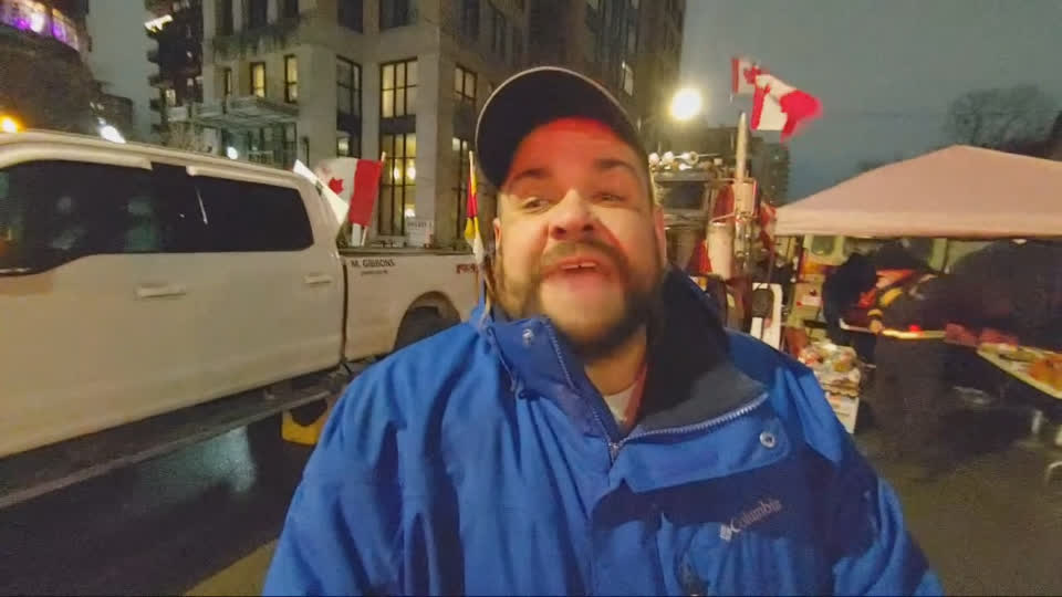 Ottawa Freedom Convoy supporter: People, who live downtown coming down here and saying "thank you!", "don't leave"...