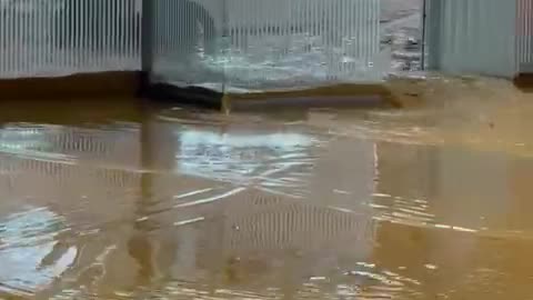 Video: Grave emergencia en Medellín por las lluvias con granizo de este jueves 2