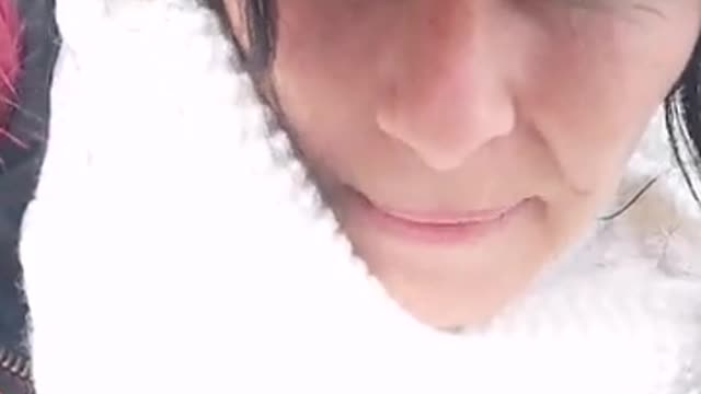 On est là on est là 1 Julie & Co à Bruxelles 14/02