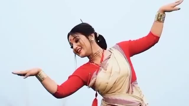 Beautiful bihu dance