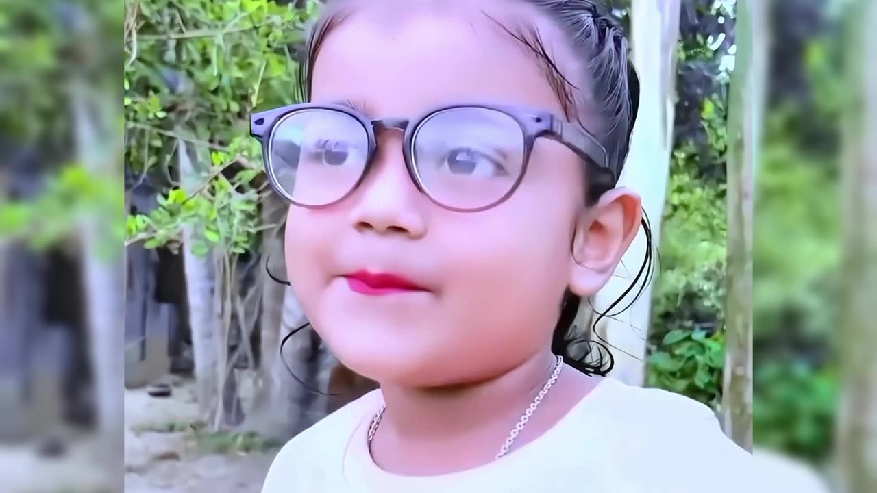 ছোট বোন এসব কি বলে 😅