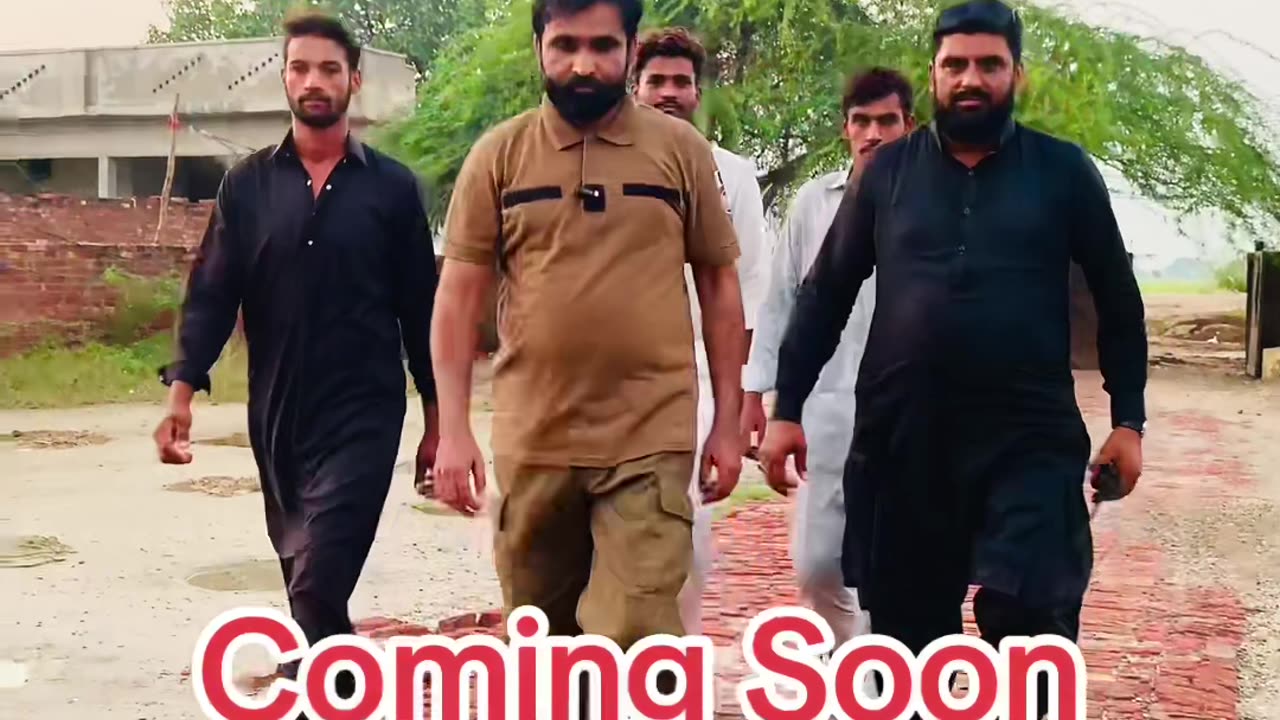 Police Raid on Bijli Chor Very Funny