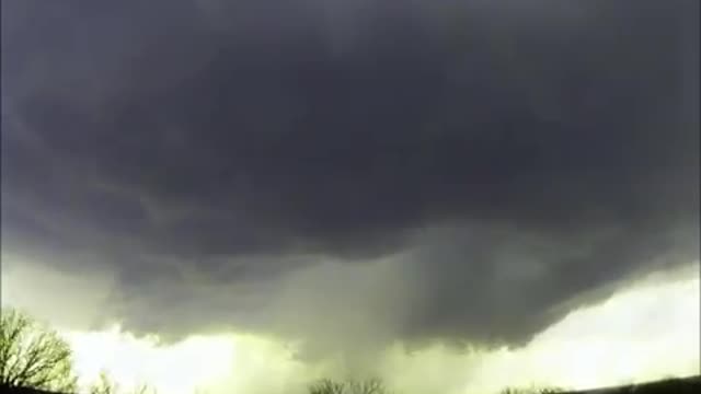 Storms North of Amarillo ,4/11/2012
