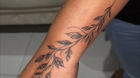 Leafs tattoos