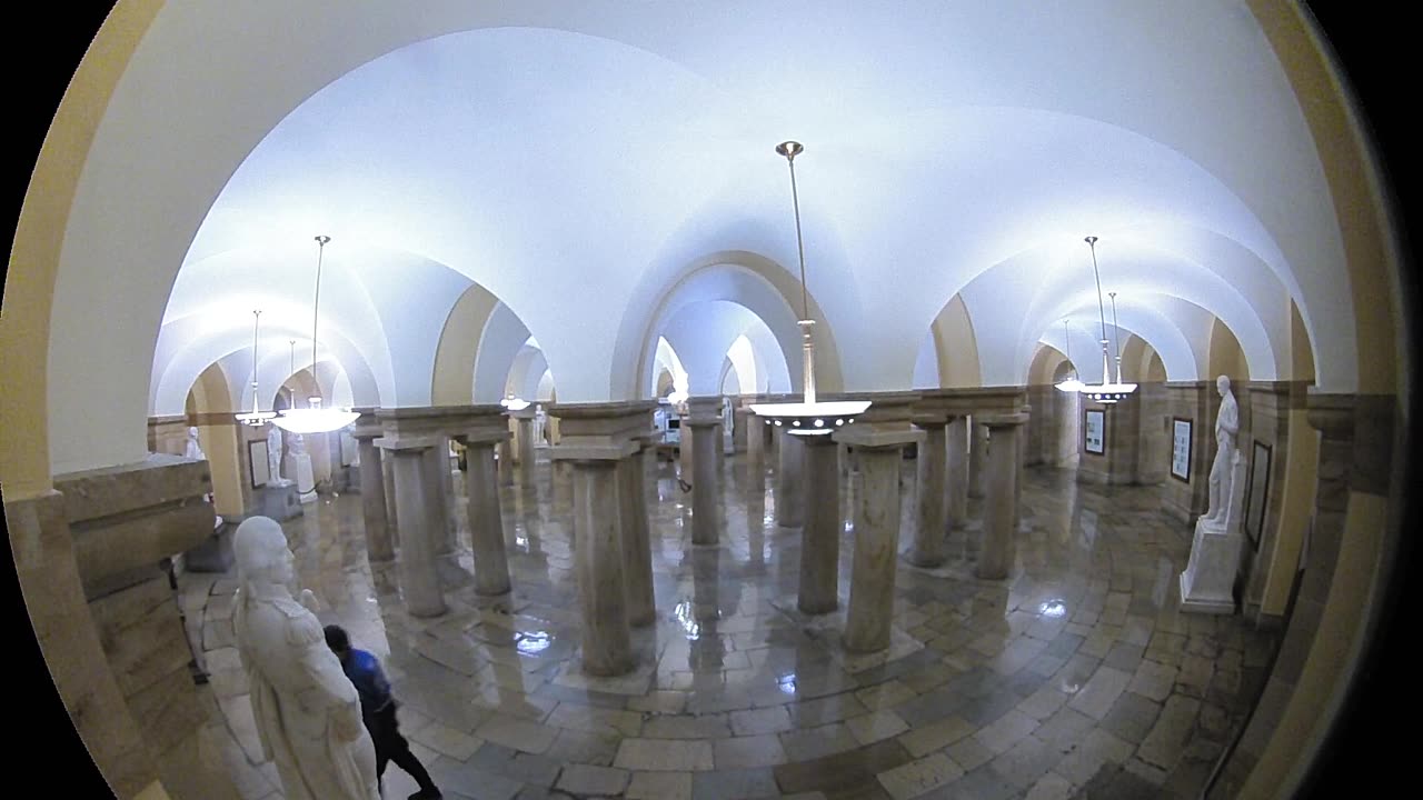 0403USCH01CryptSouth_2021-01-05_22h48min00s017ms.mp4