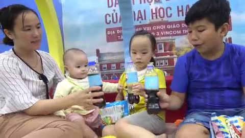 Four minit baby funny video...