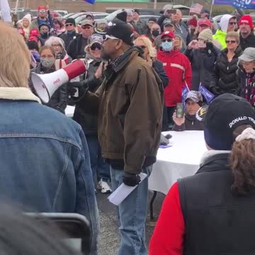 Sheriff David Clarke speaks after Milwaukee shuts down rally