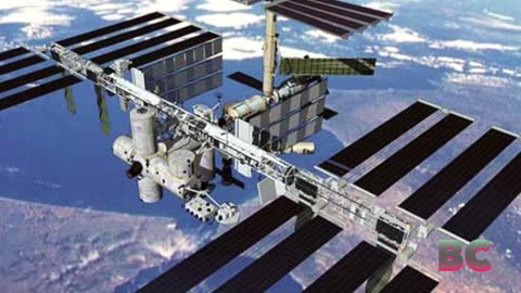 NASA and Roscosmos disagree on cause and severity of ISS air leak