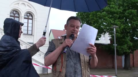 Deutschland als Regenbogenland der Transgender-Szene - BMI zeigt Flagge