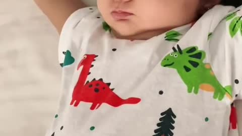 The cute baby get up in the morning.#Shorts Tiktok video