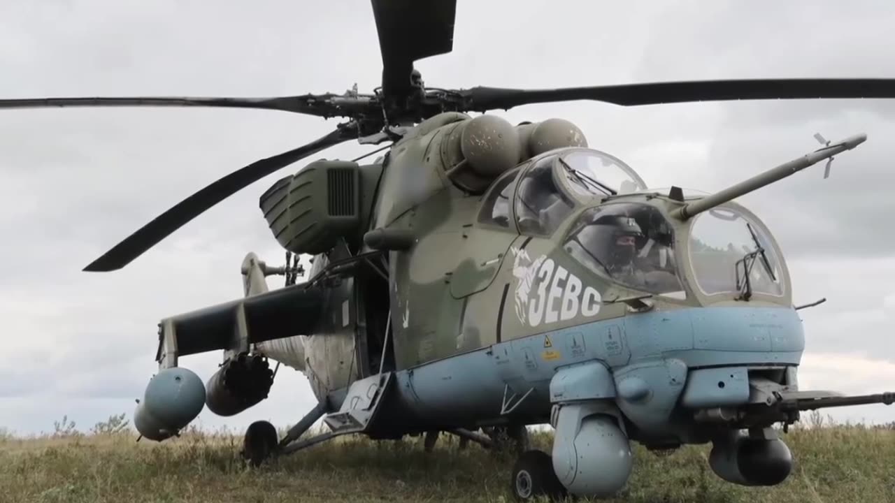 Russian helicopter crews working