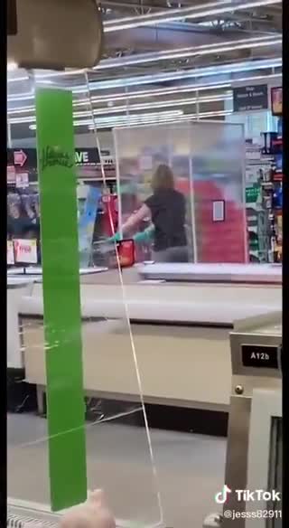 ΘΑ ΤΡΕΛΑΘΟΥΜΕ ΤΕΛΕΙΩΣ-ΔΕΙΤΕ