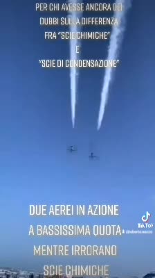 GEOINGEGNERIA: due aerei che irrorano a bassissima quota