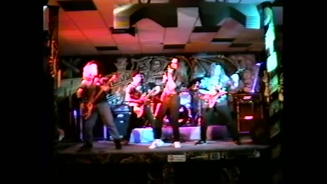 Crossfire - We Don't Understand - Right Track Inn 12-10-1994