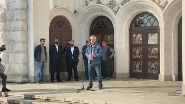 Ахра Бжания на митинге оппозиции