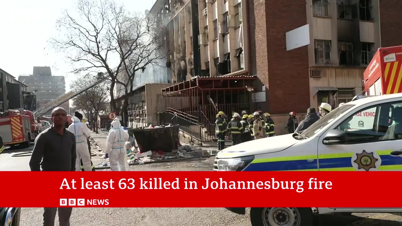 Johannesburg fire: More than 60 dead after building blaze - BBC News