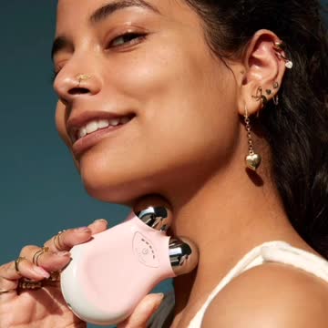 nuface mini petite facial toning device |susantha 11 |NuFACE Mini sephora |#Shorts