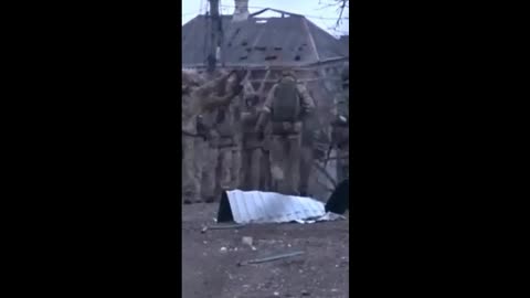 Ukrainian soldiers surrender again