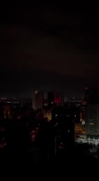 Début des combats dans la capitale Kiev.