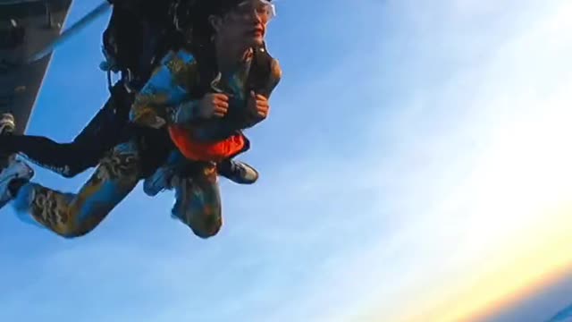 Skydiving extreme sport