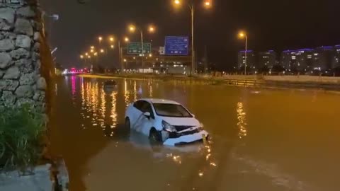 Unexpected flooding in Tel Aviv