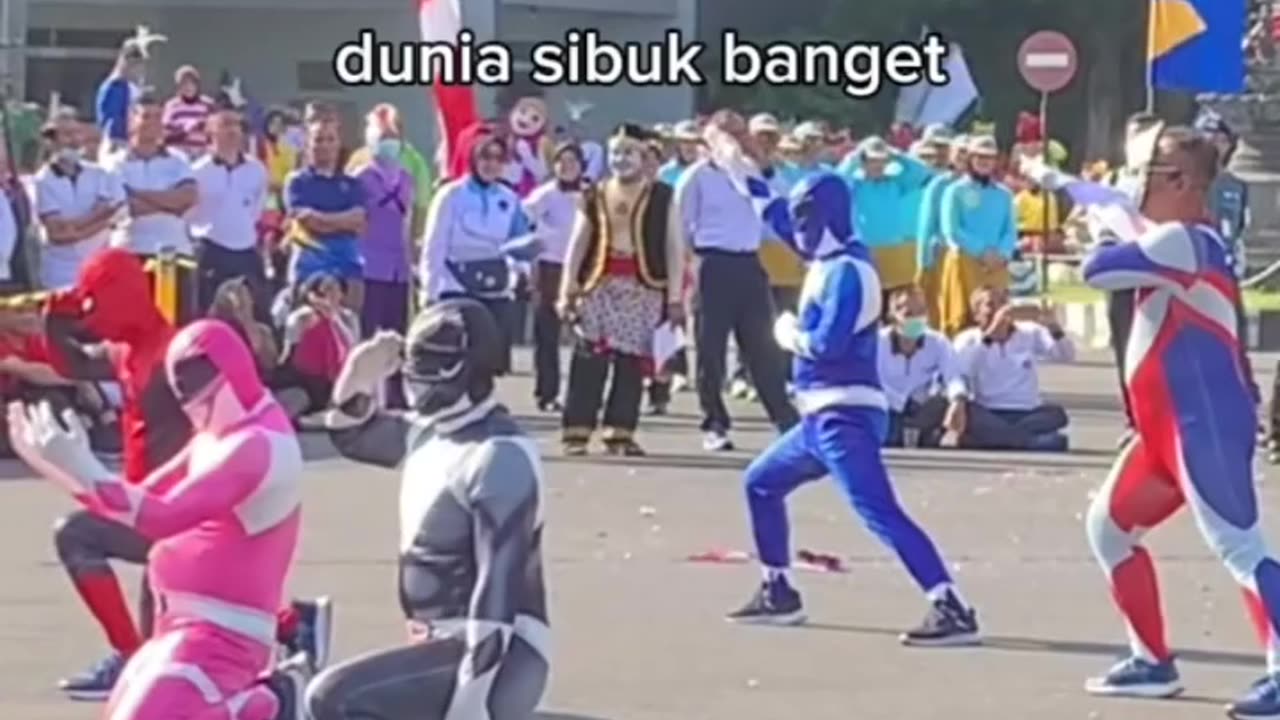 Dunia sibuk banget #funnyvideo