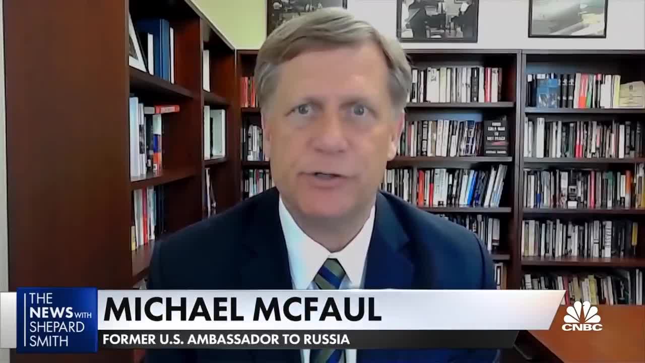 Putin is increasingly unhinged, says fmr. Ambassador McFaul