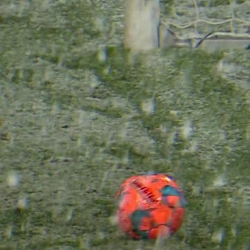 অনেকে সুন্দর দৃশ্য