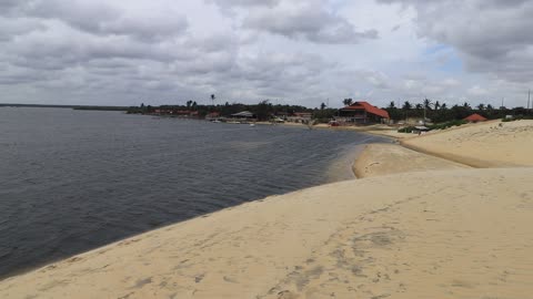 Dunes and lagoons to spend a peaceful day