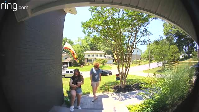 Dogs Owner Uses Ring Video Doorbell Pro To Thank Neighbors For Bringing Back His Dog RingTV